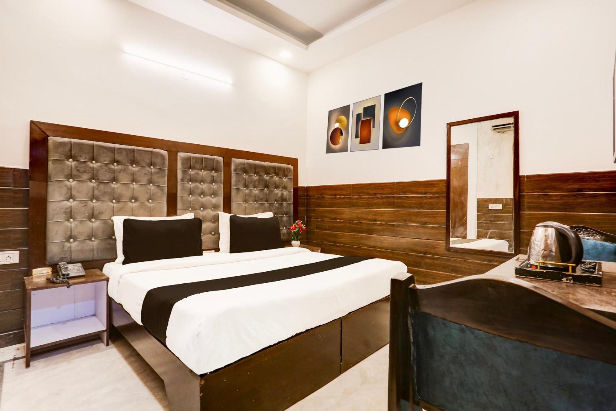 Collection O Mahipalpur Near Airport Formerly Jindal Palace * New Delhi